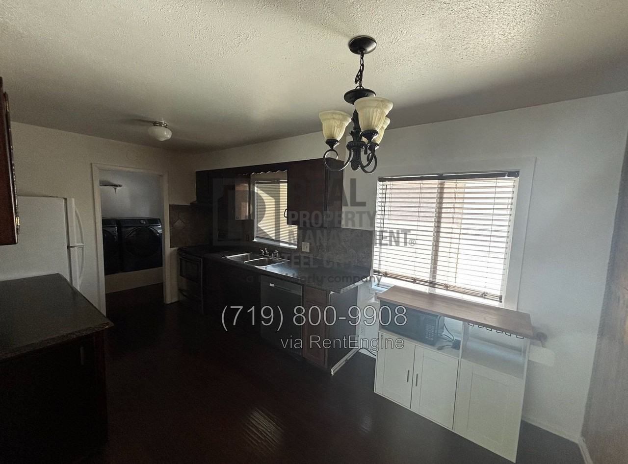23 Macgregor Rd - Photo 4 of 15