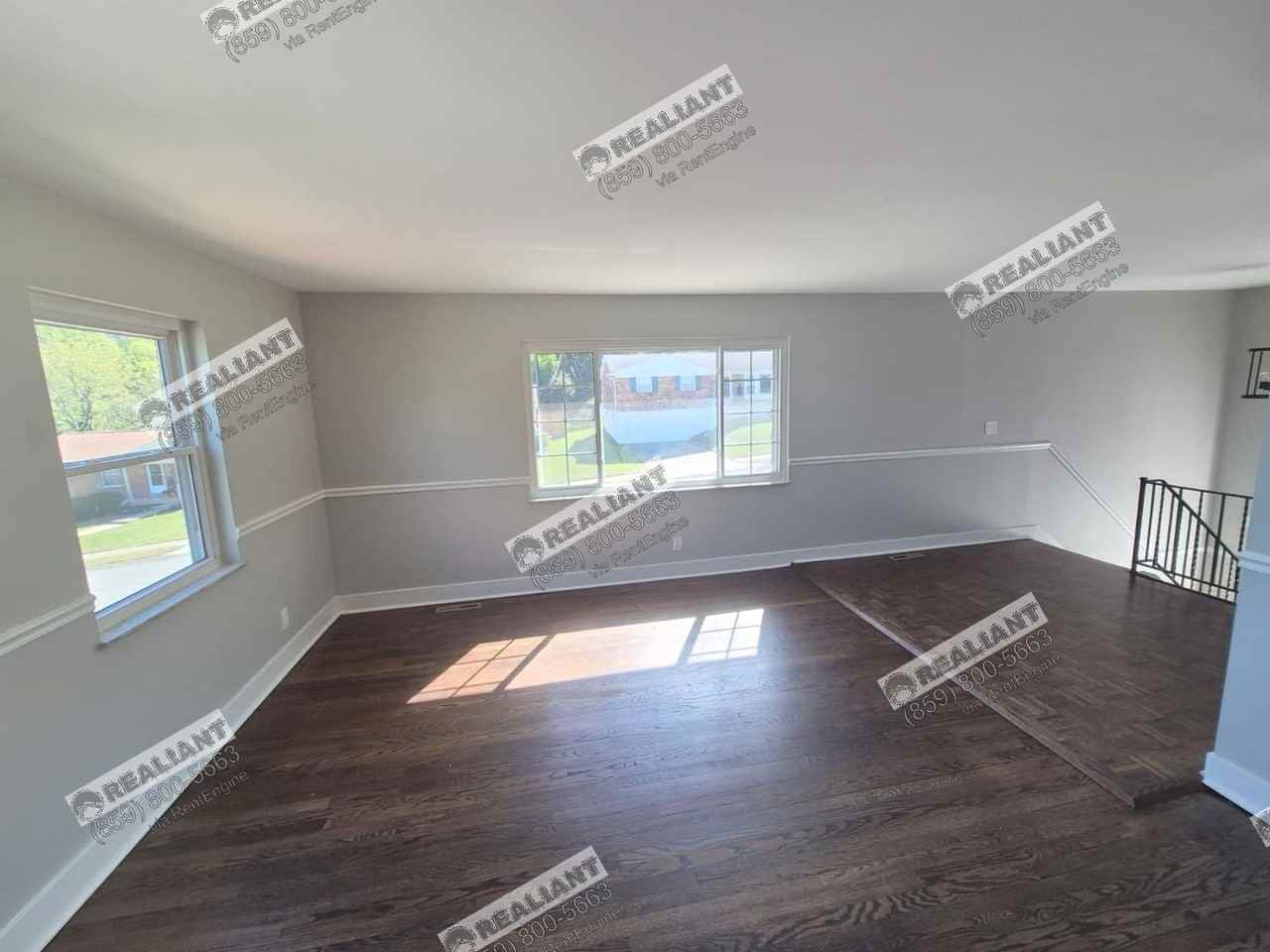 19 Boardwalk St #2 - Photo 4 of 33