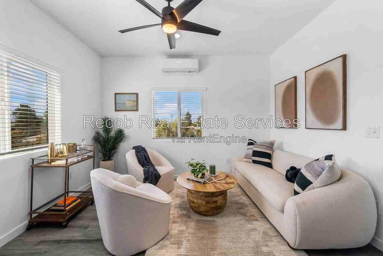 5116 69th St #5106 - Photo 4 of 17