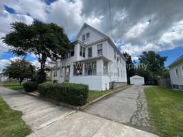 featured image of 76 N Bishop Ave #3rdFL