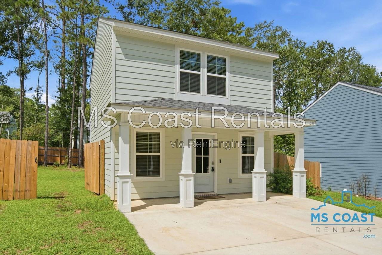 13393 Rene Ave - Photo 2 of 25