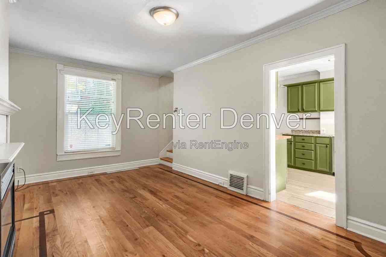 1414 N Clarkson St - Photo 7 of 18