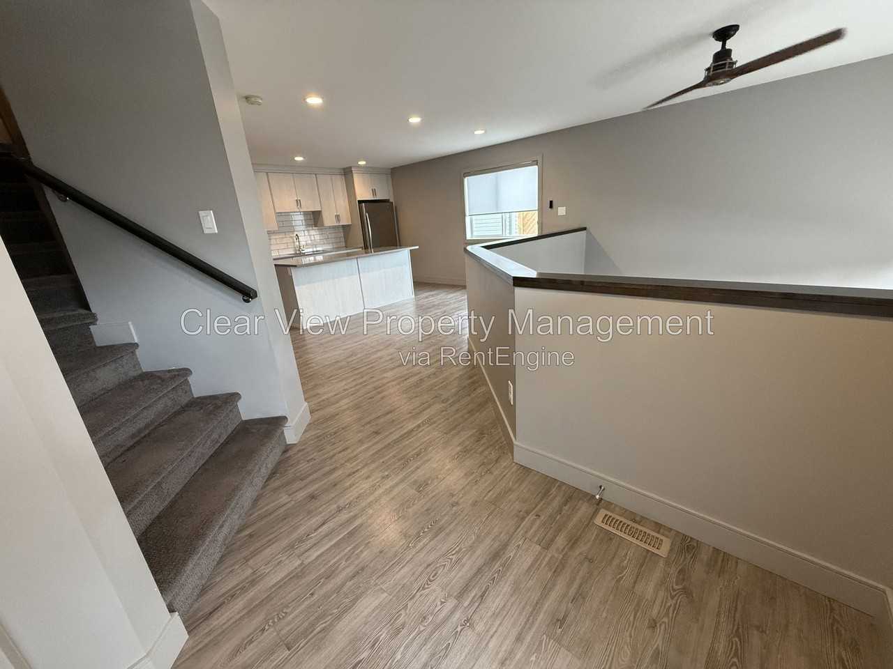 46 Country Meadows Blvd W #4 - Photo 5 of 22