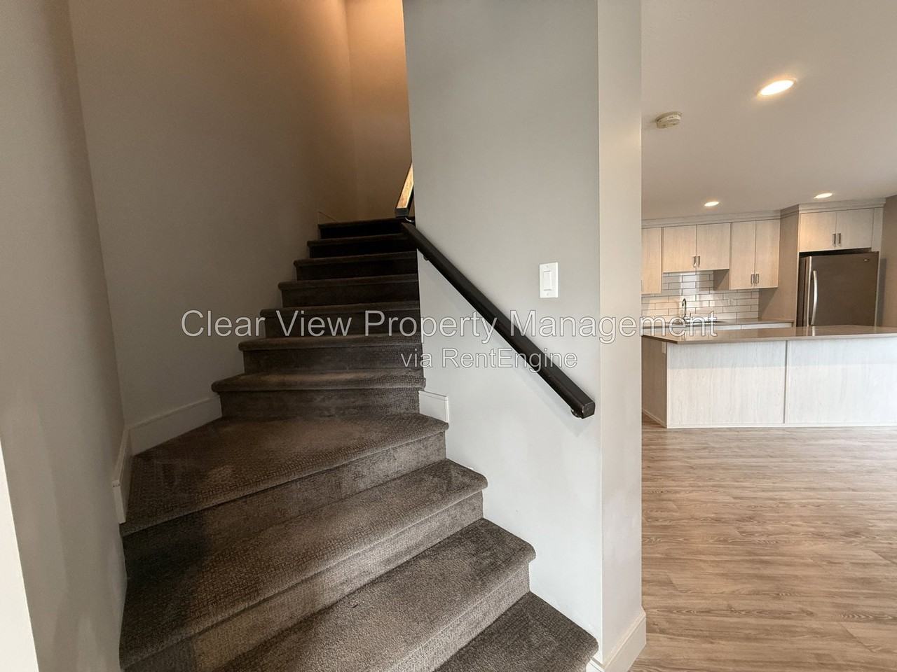 46 Country Meadows Blvd W #4 - Photo 6 of 22