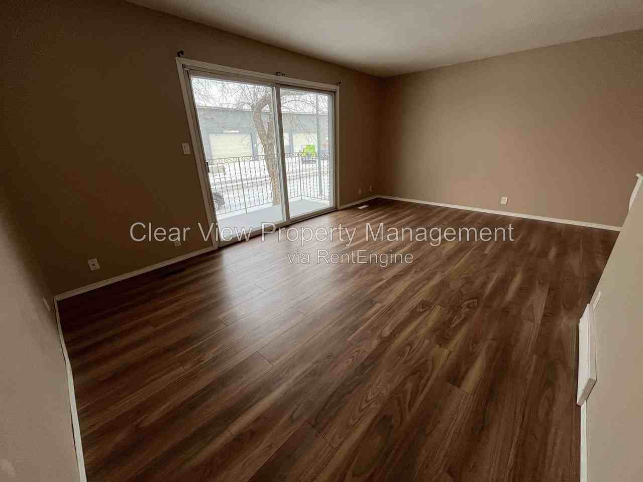 2904 2 Ave S #3 - Photo 2 of 17