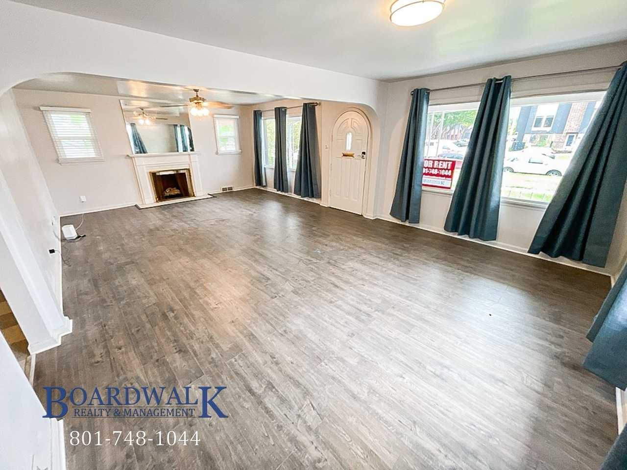 1748 S Main St #1 - Photo 6 of 29