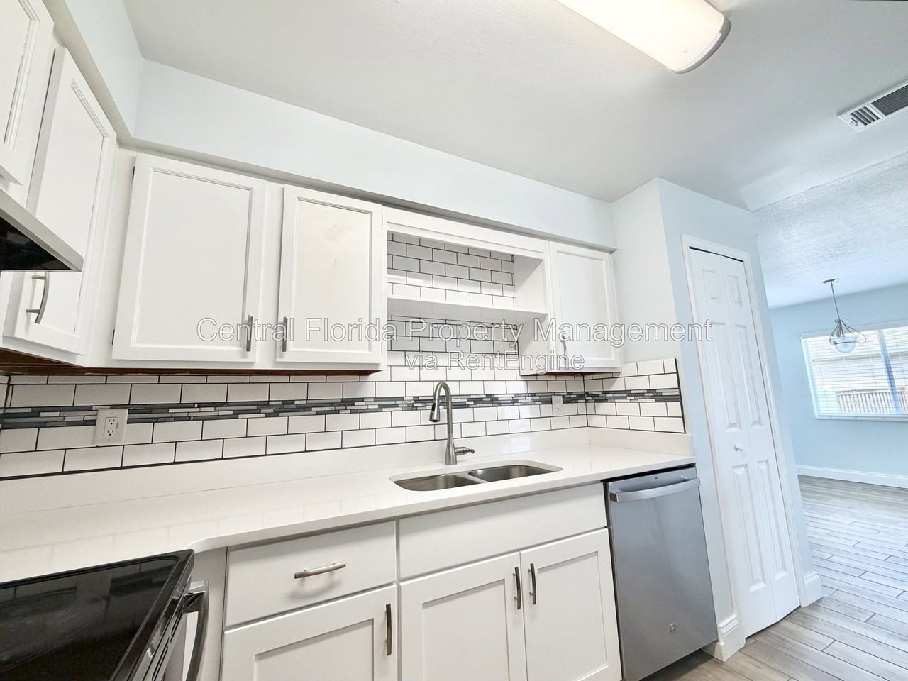 119 W 5th St #1 - Photo 5 of 21