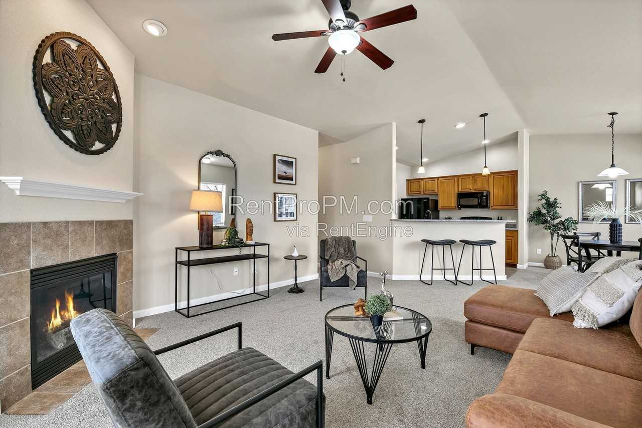 2514 Owens Ave #204-1 - Photo 2 of 38