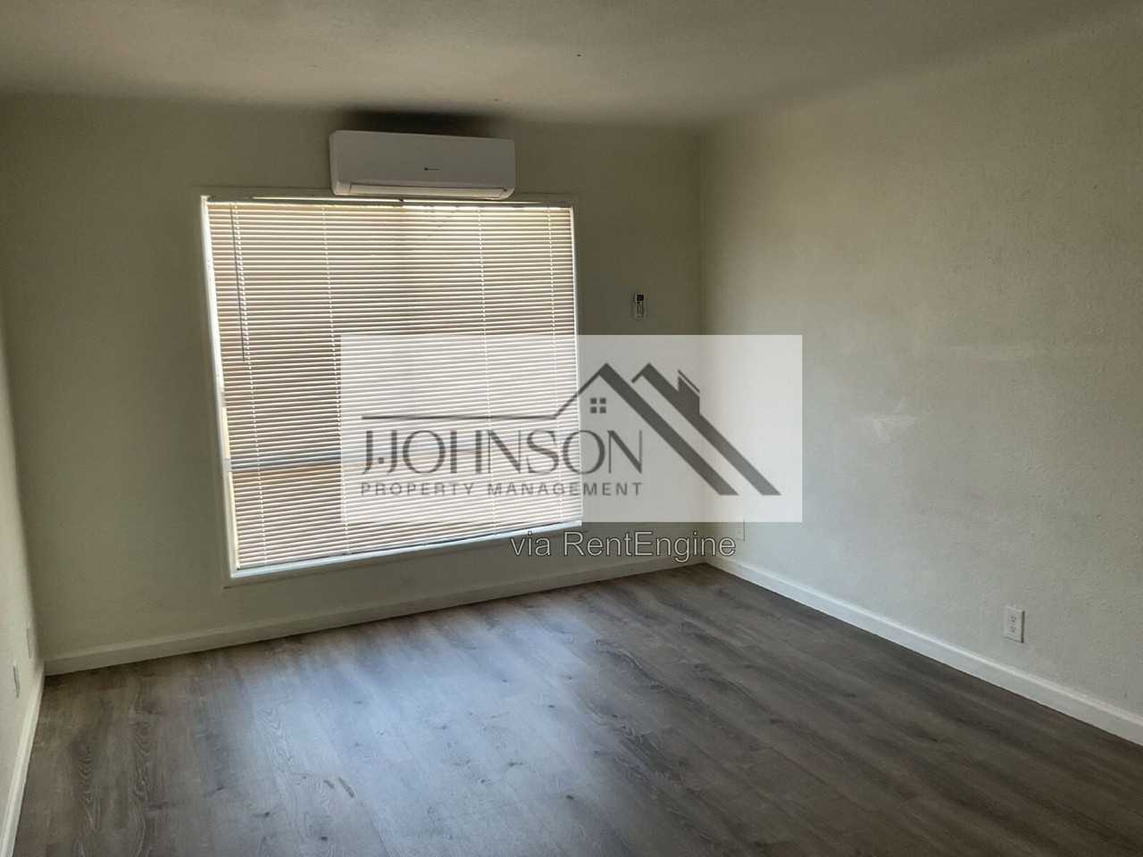 214 W Carlton Way - Photo 4 of 6