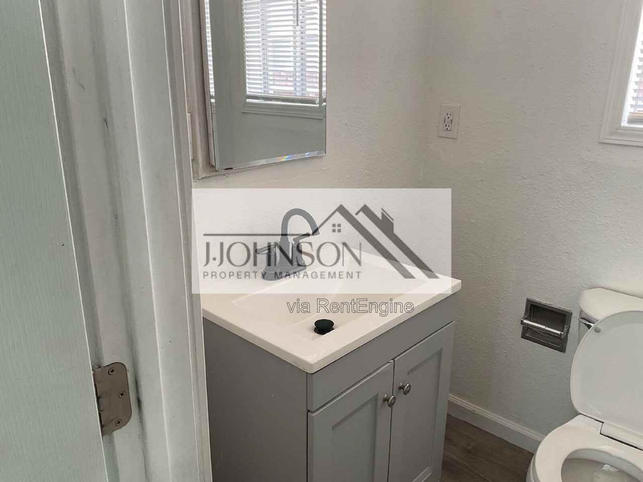 214 W Carlton Way - Photo 5 of 6