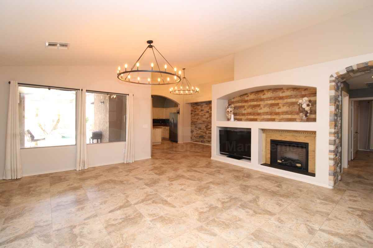 9112 E Hillview Cir - Photo 6 of 19