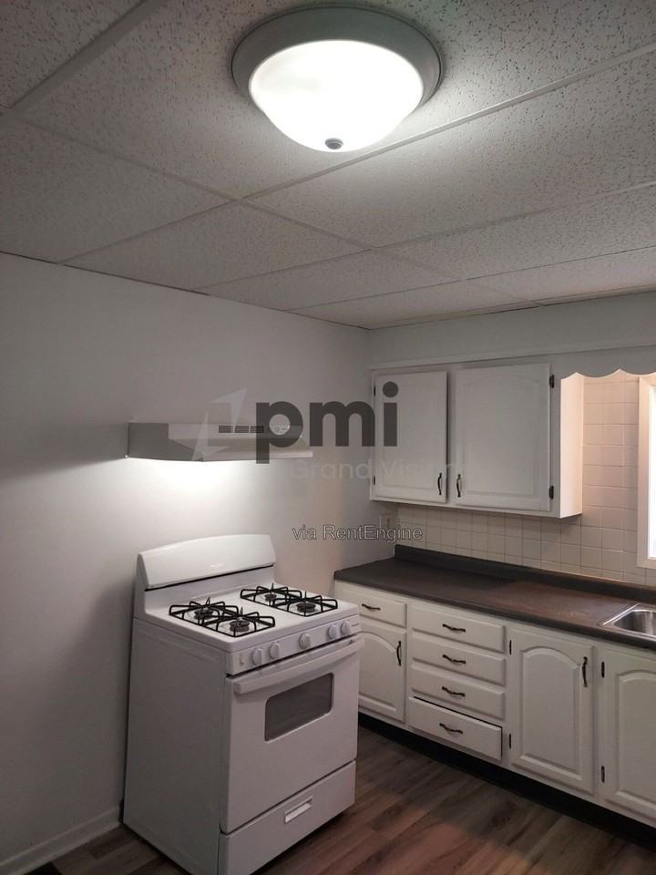 419 E Peoria Ave - Photo 2 of 26