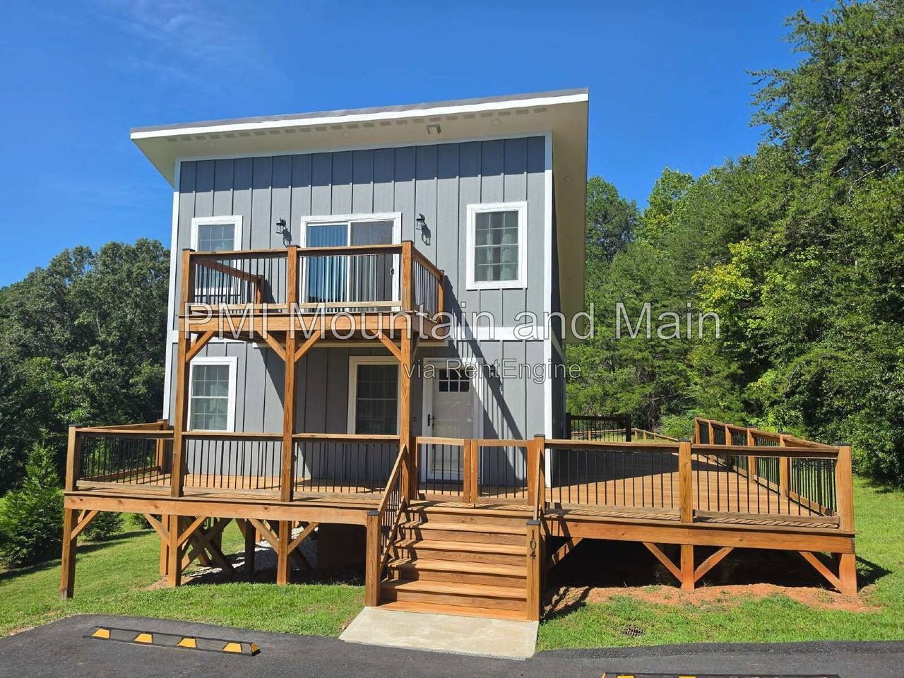 104 Perennial Gardens Ln - Photo 2 of 33