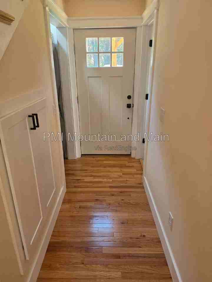 104 Perennial Gardens Ln - Photo 3 of 33