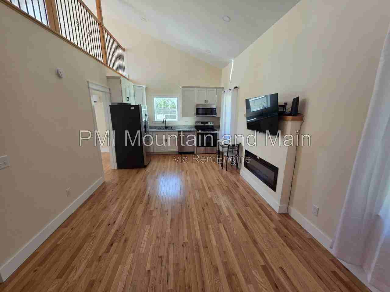 104 Perennial Gardens Ln - Photo 5 of 33
