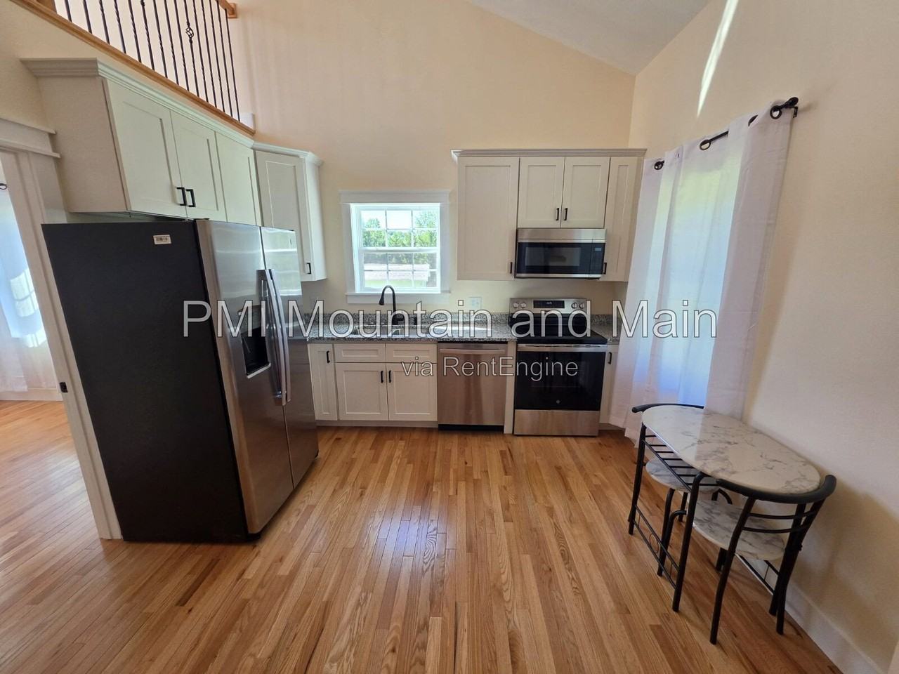 104 Perennial Gardens Ln - Photo 7 of 33