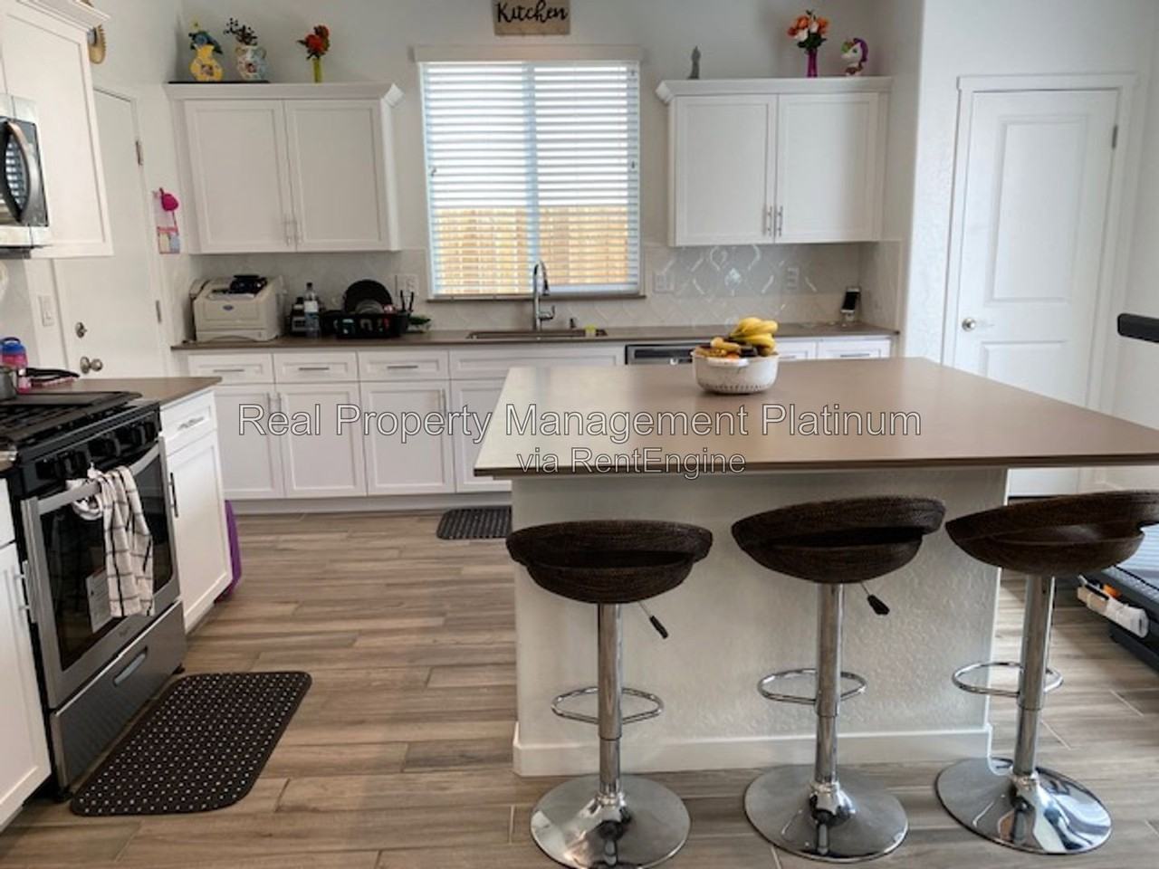 807 Descanso Ave - Photo 4 of 18