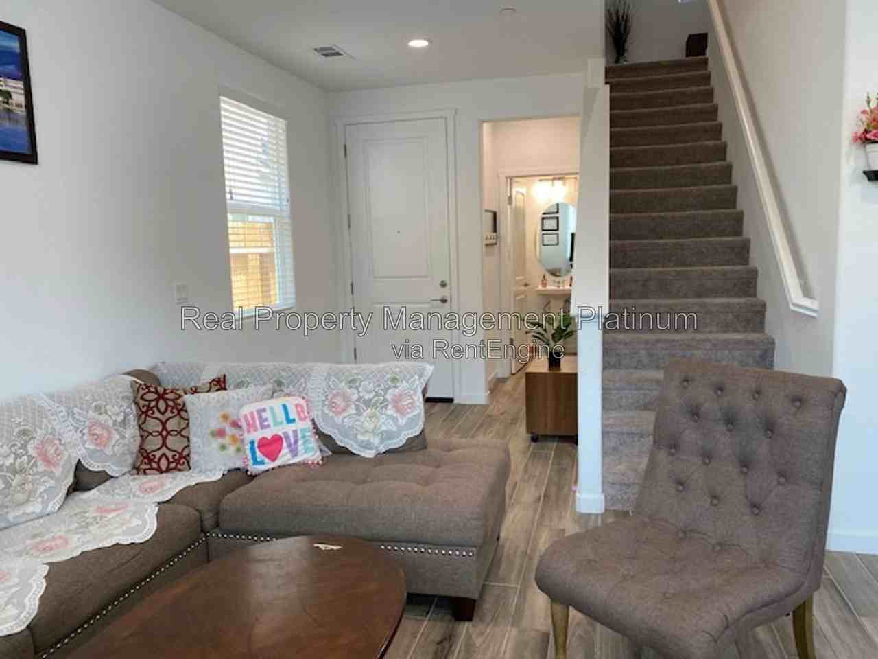 807 Descanso Ave - Photo 5 of 18