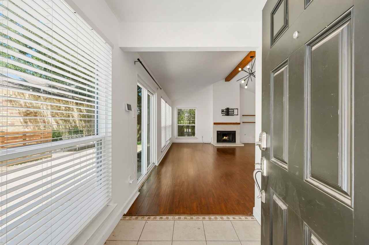 69 Wind Whisper Ct - Photo 4 of 25