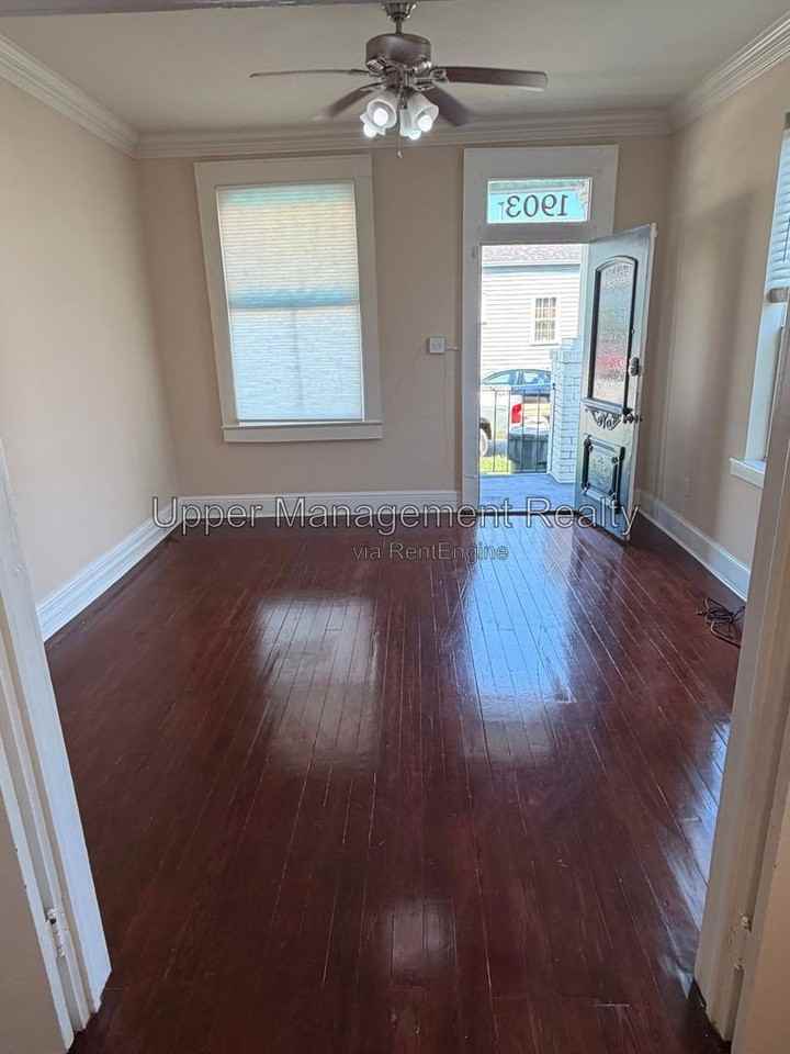 1903 Fern St - Photo 2 of 12