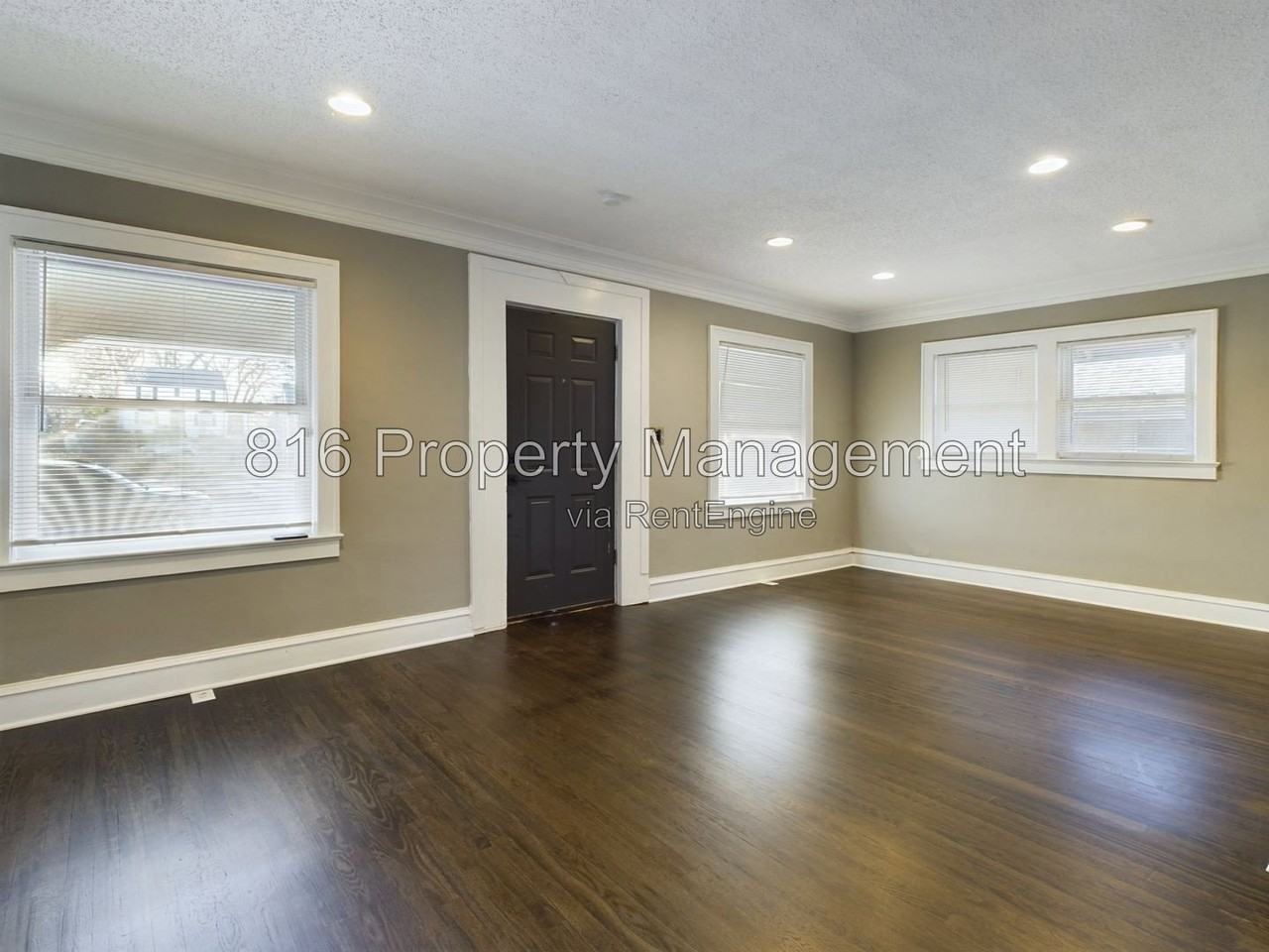 5912 Paseo Blvd - Photo 3 of 26