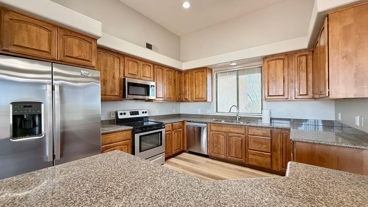 29106 N 223rd Dr - Photo 4 of 25