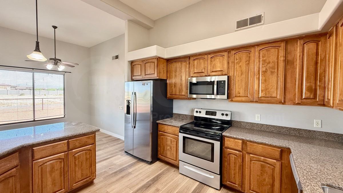 29106 N 223rd Dr - Photo 5 of 25
