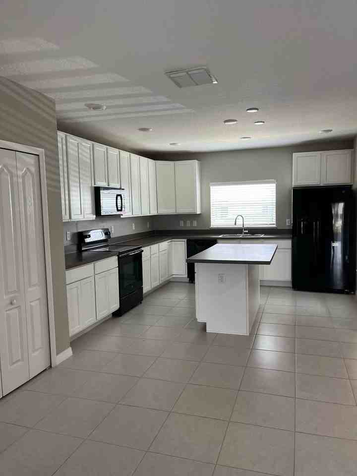 189 Primrose Dr - Photo 4 of 27