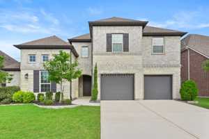 featured image of 28080 Woodland Bend Way