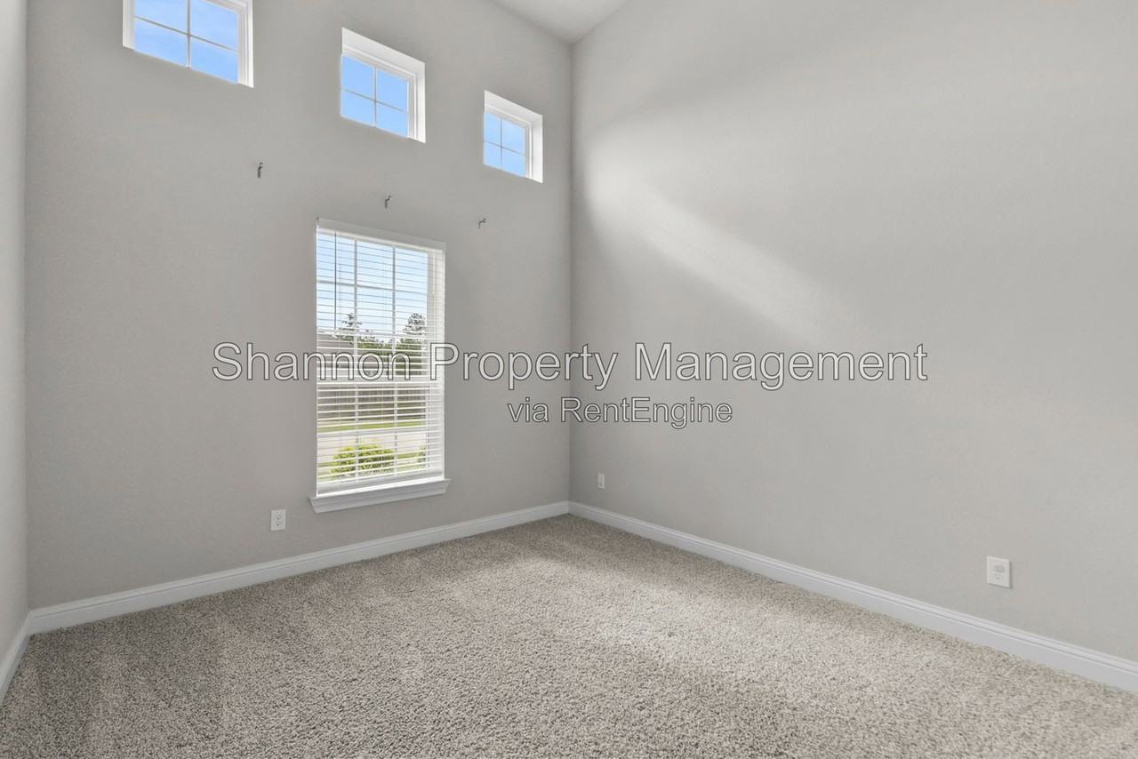28080 Woodland Bend Way - Photo 5 of 38