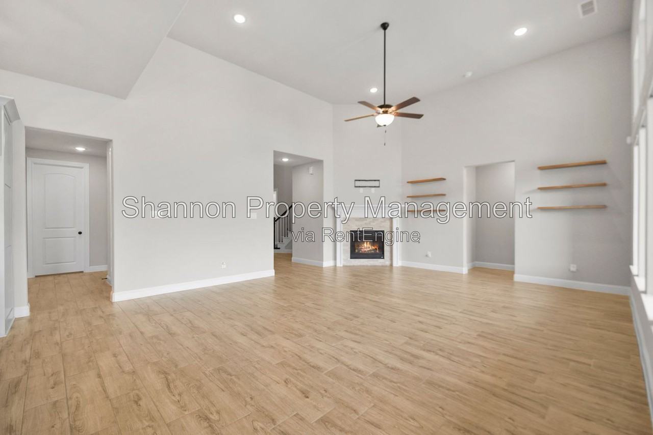 28080 Woodland Bend Way - Photo 7 of 38