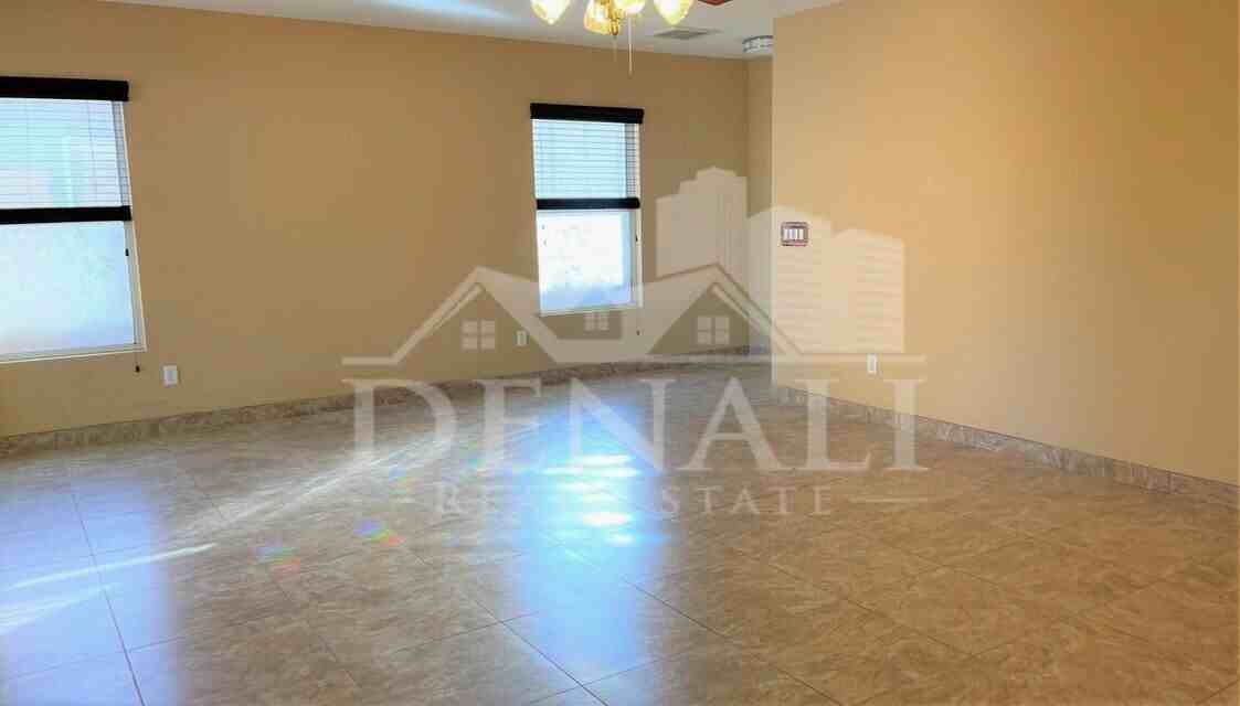 2862 E Bagdad Rd - Photo 3 of 18