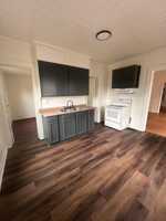 featured image of 32 Alice St #DOWN
