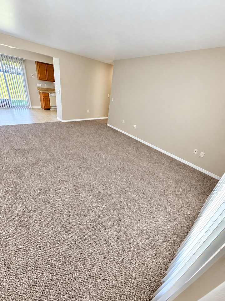 19586 Spagnuolo Ln - Photo 2 of 13