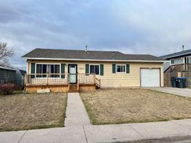 1520 Woodward Dr - Photo 1 of 1