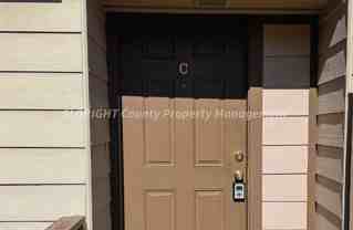 121 Oak St Apt C #Apt C - Photo 1 of 1