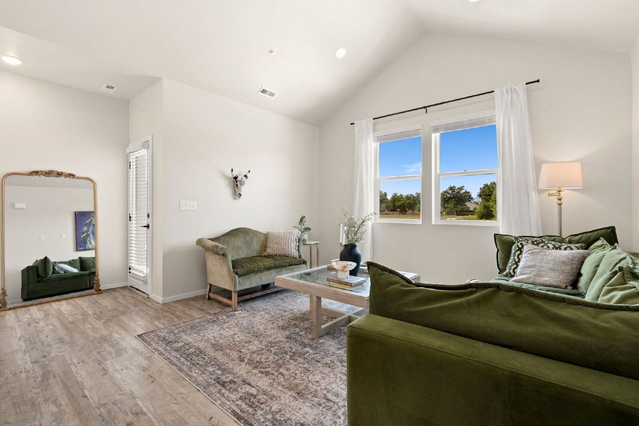 2702 Barnstormer St #A - Photo 3 of 26