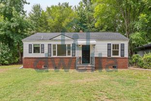 451 Loring Dr - Photo 1 of 1