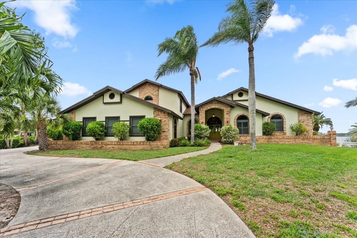 1589 Mary Ln - Photo 4 of 50