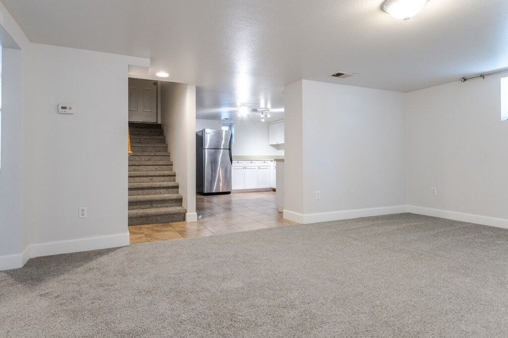 5422 S Nevada St #B - Photo 3 of 29