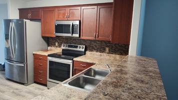 featured image of 166 Lakepointe Dr