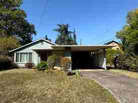 3870 Hilyard St - Photo 1 of 1