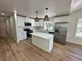 featured image of 651 N Johnson Ave
