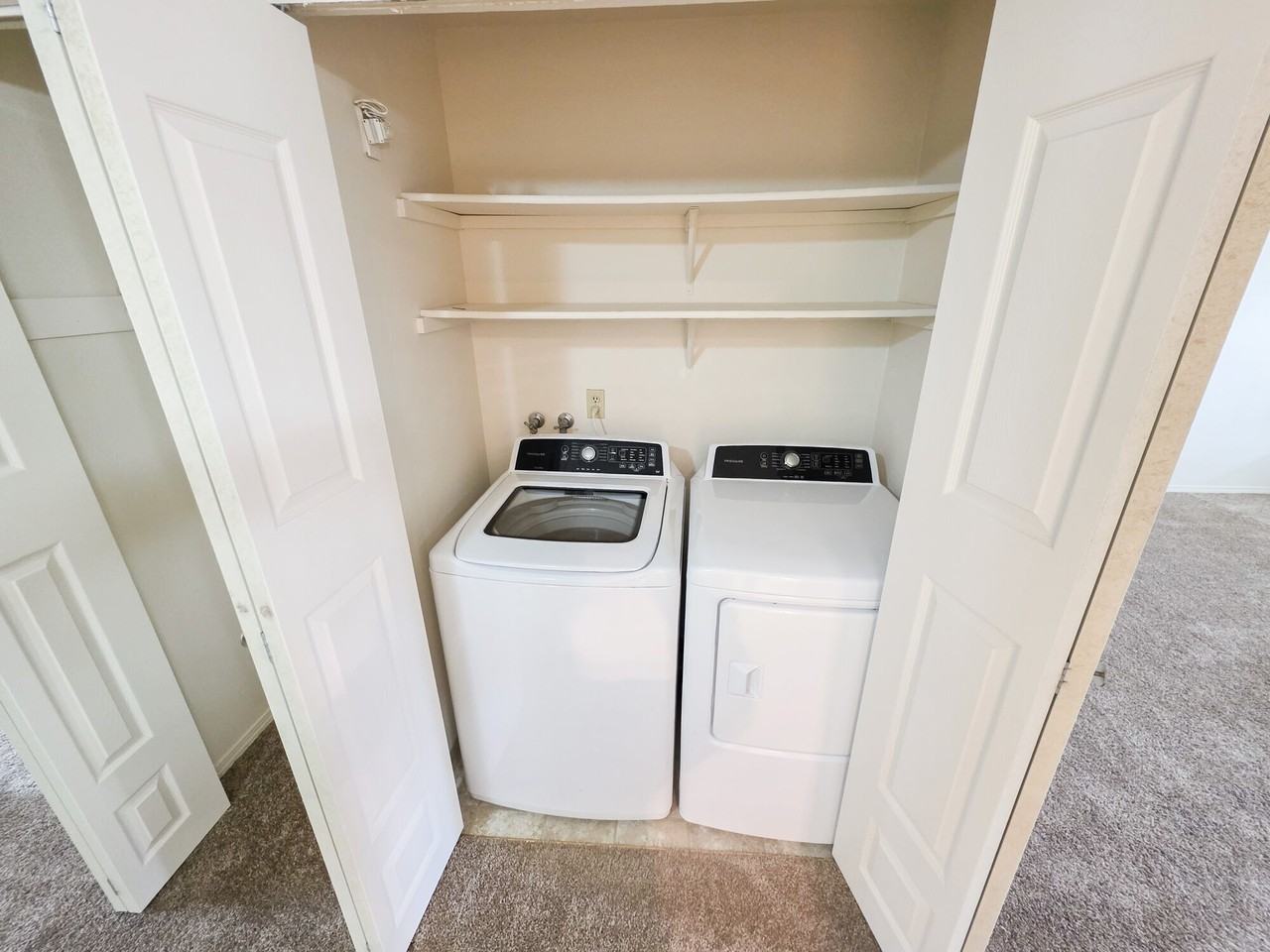 Park Green Apartments - Photo 4 of 9
