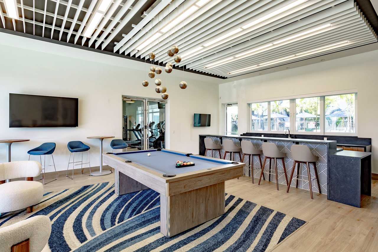Aviara East Pompano - Photo 2 of 30