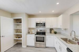 featured image of 2400 Hemlock Dr