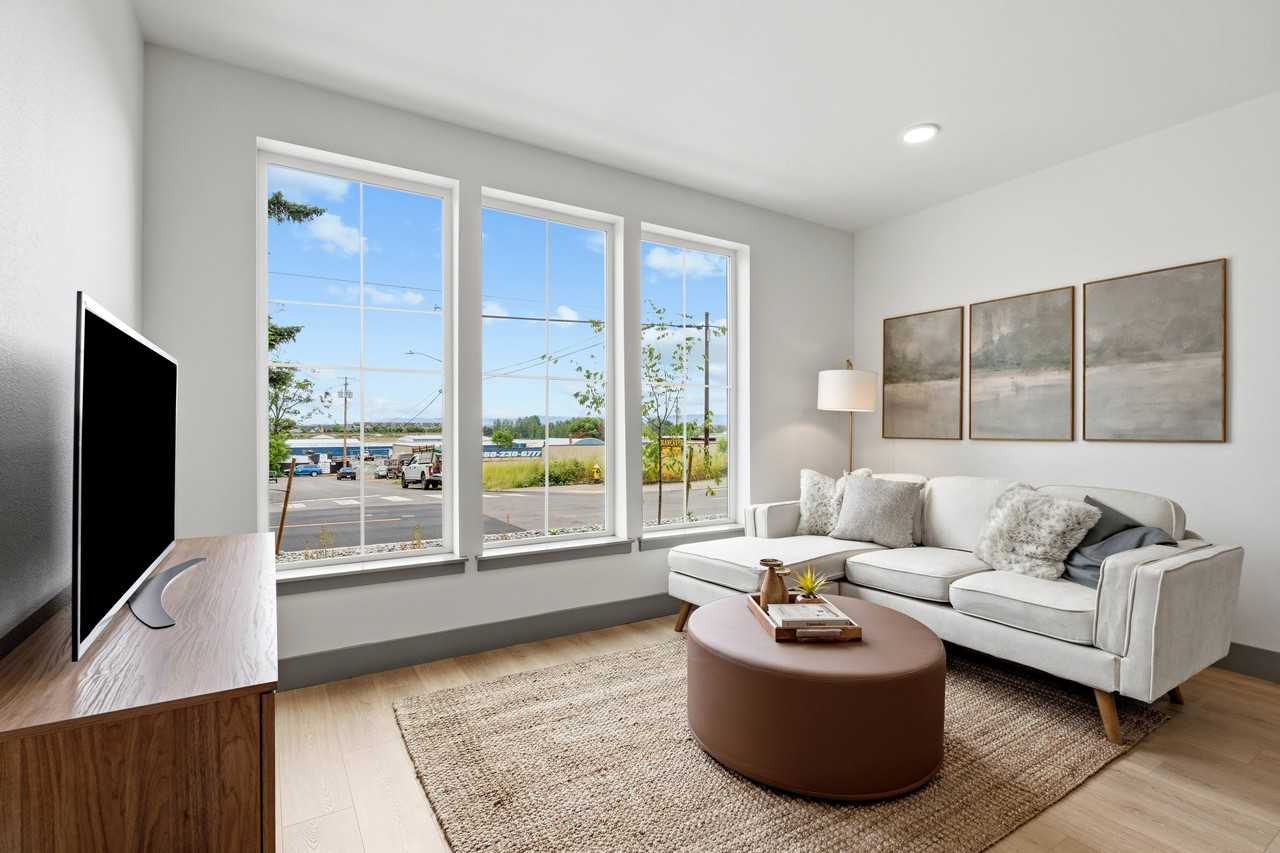 Pearson Lofts - Photo 4 of 49