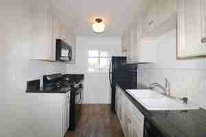 featured image of 132 122- 132 A Street