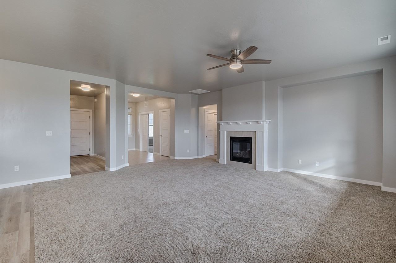 4592 S Merrivale Pl - Photo 6 of 31
