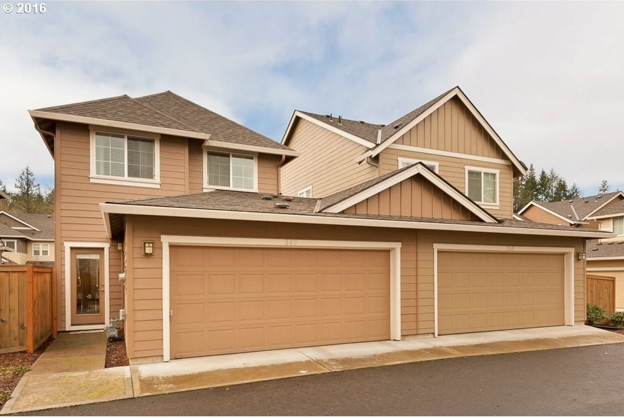 345 Ne 105th Ave - Photo 5 of 26